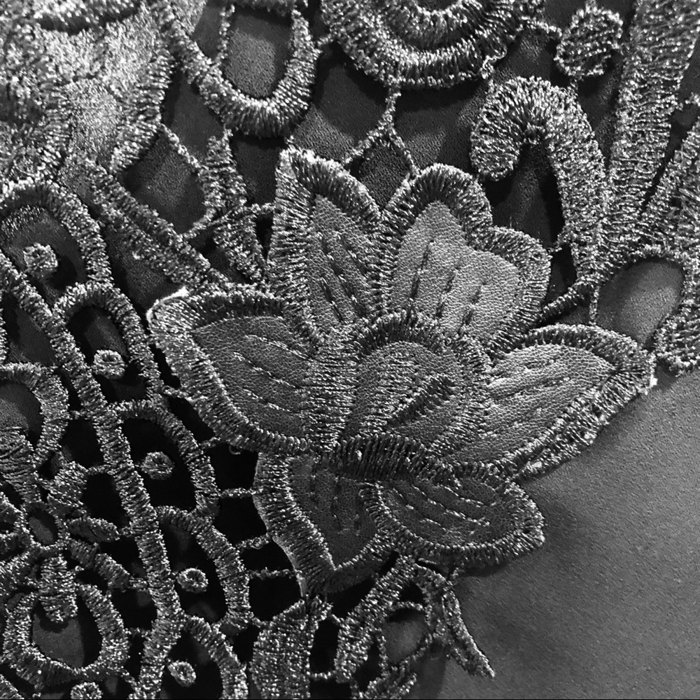 Blouse - Picture 5 of 6